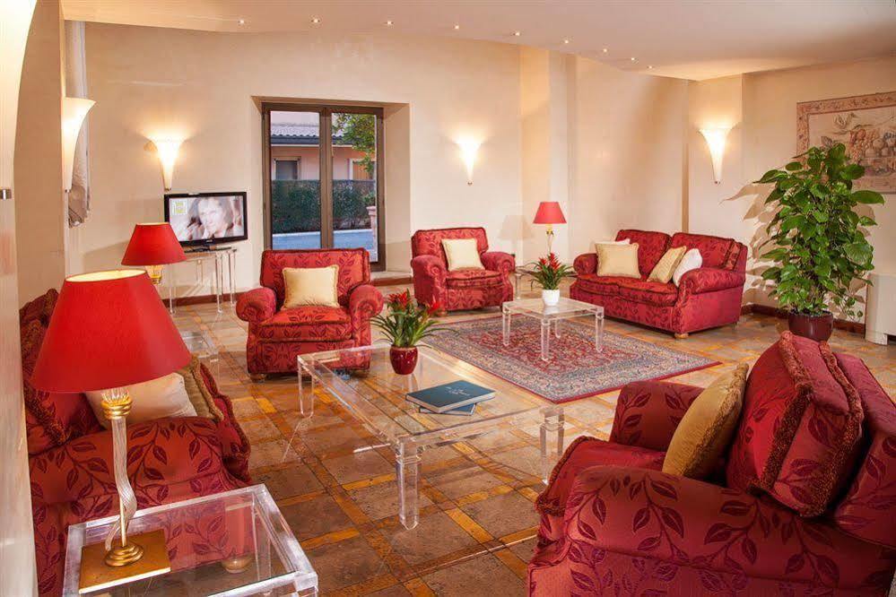 Hotel Piccolo Borgo Рим Экстерьер фото