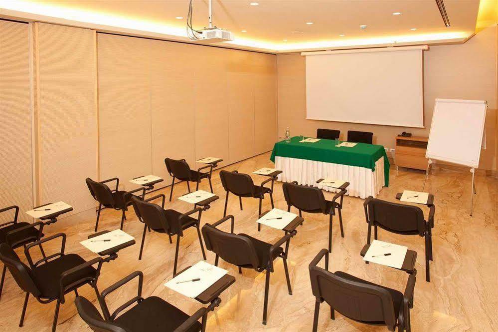 Hotel Piccolo Borgo Рим Экстерьер фото
